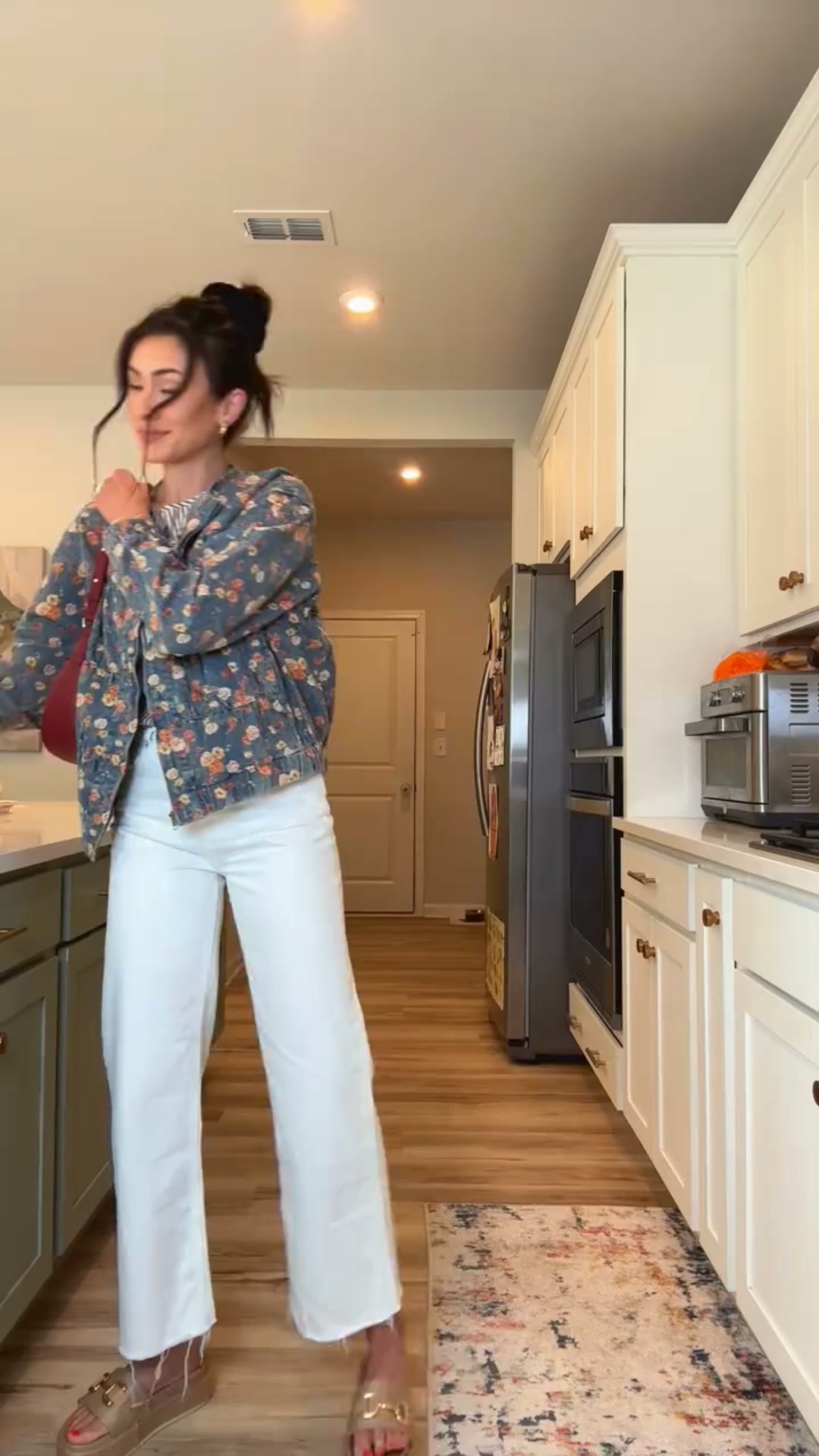 Vintage-Inspired Floral Jacket
