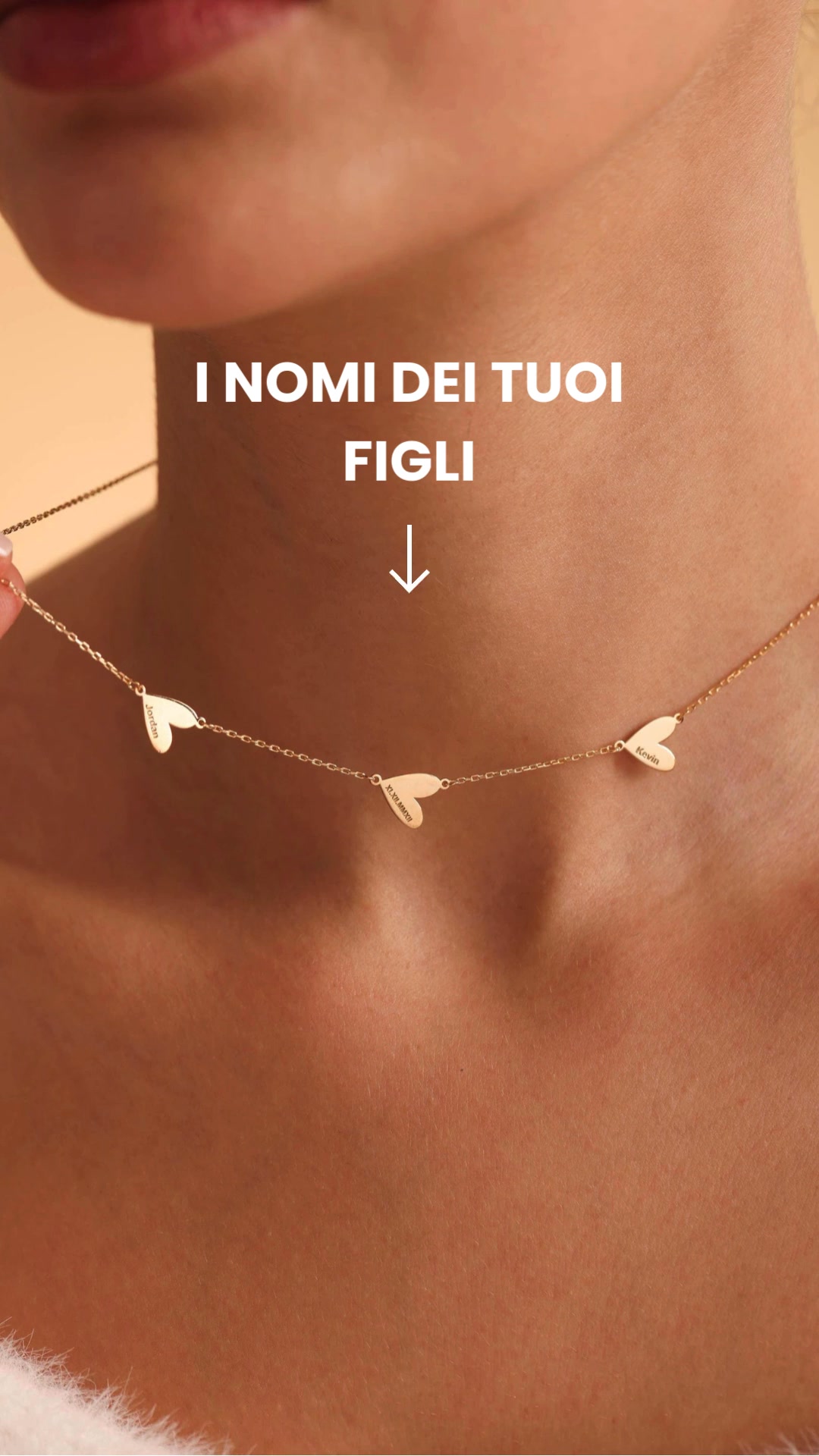 Collana personalizzata con ciondolo a forma di cuore e incisione