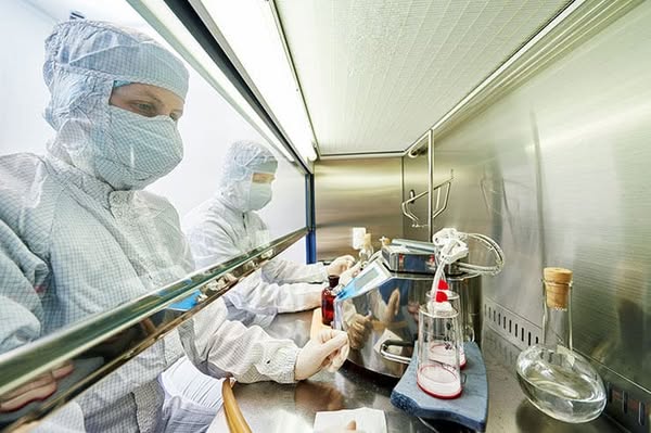 Your Ultimate Guide to a Pharmaceutical Career