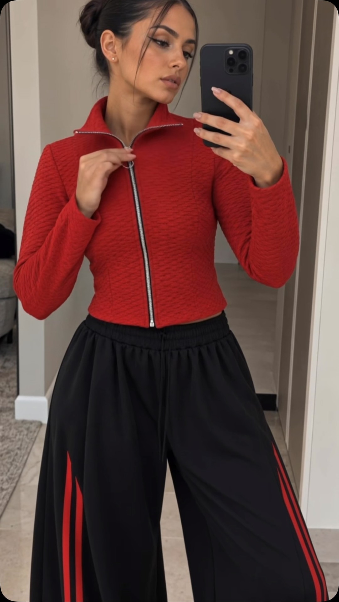 Anúncio de Joy Milano