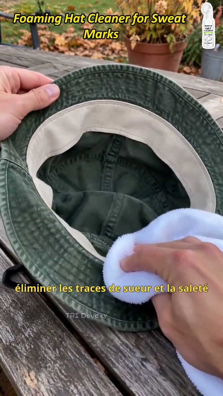 Mousse nettoyante sans rinçage pour chapeaux