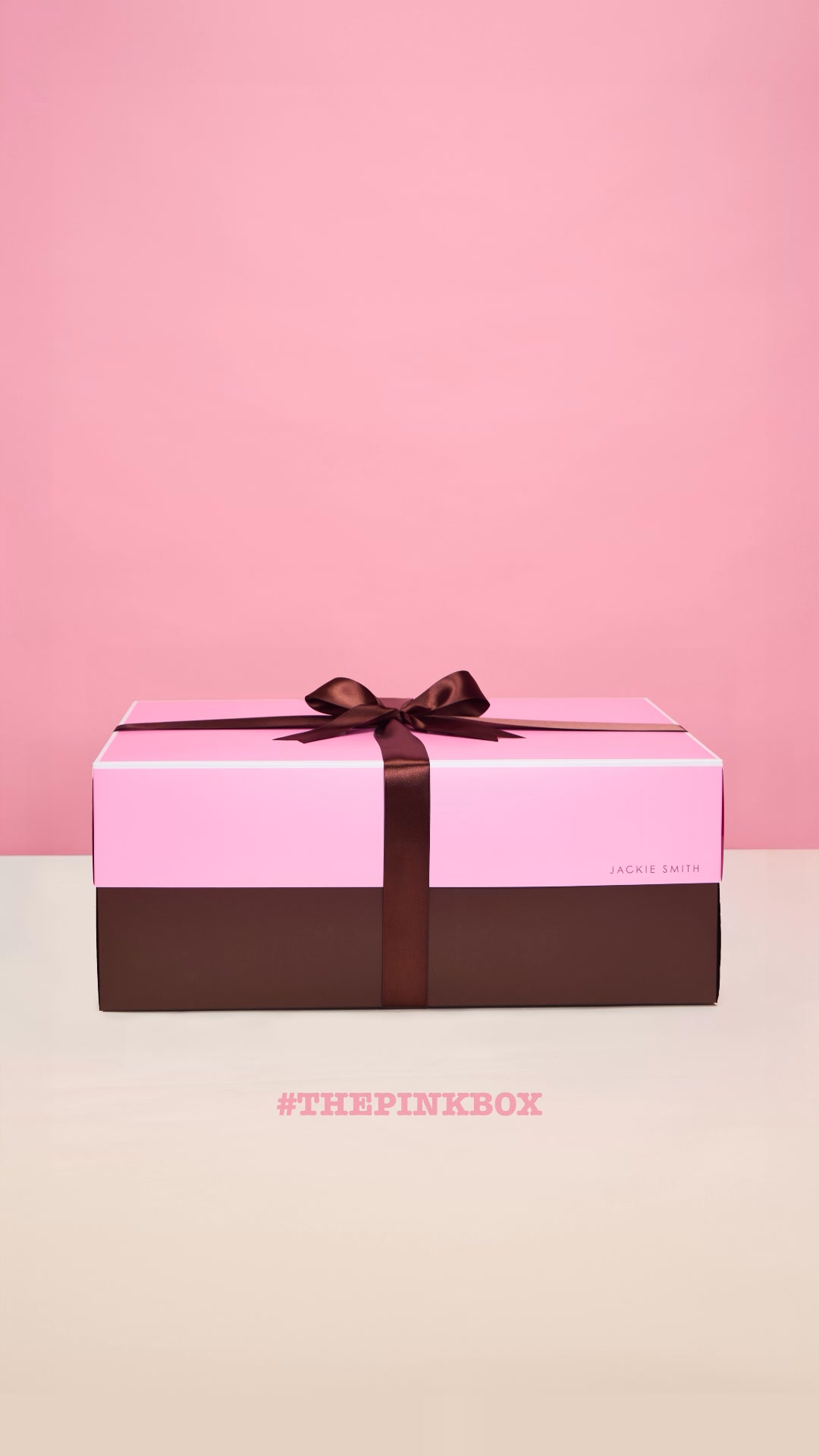 Dos tamaños, un mismo amor Hello Thelma! New color now online & stores