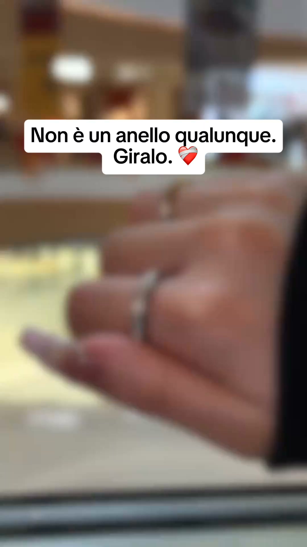 Anúncio de Lapidou