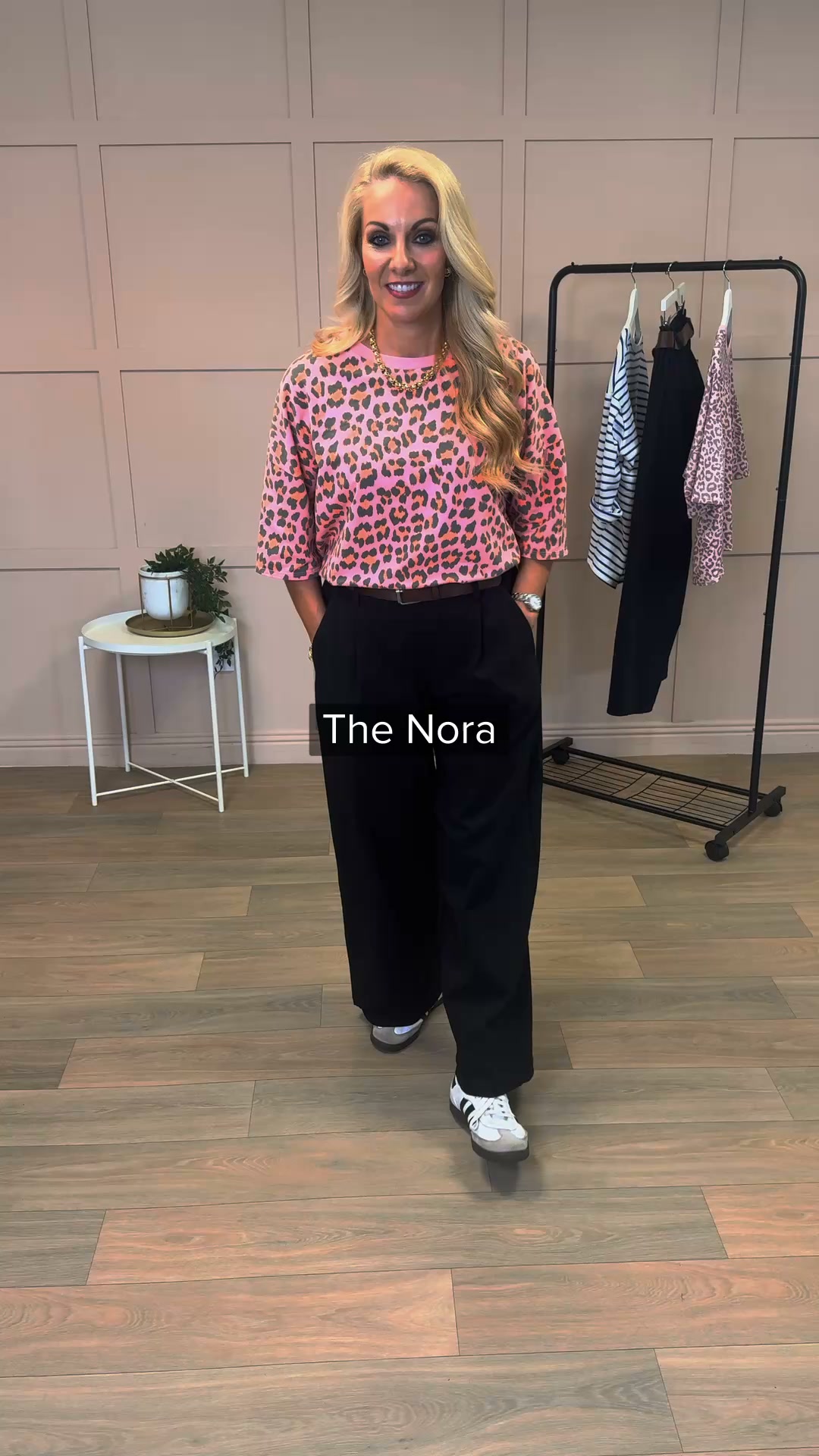 Wide-leg trousers that arrive ready to wear.