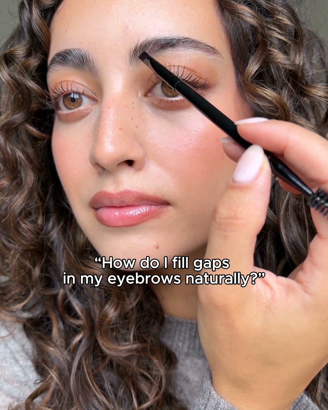 Fluffy Brows + FREE Lip Balm