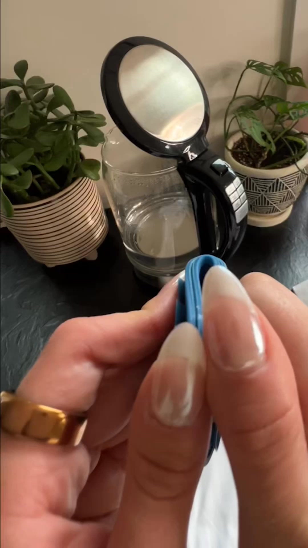 Try Earth Breeze Today!