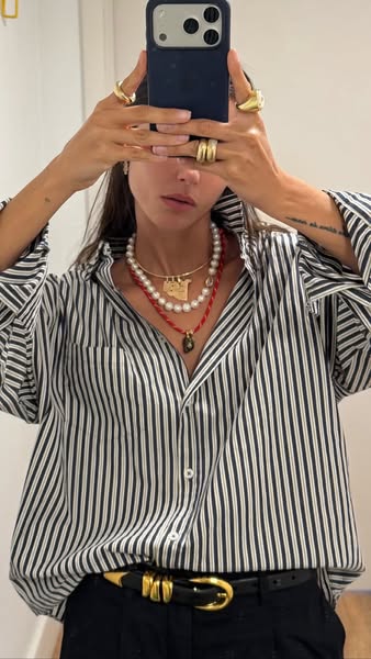 The Chiara Shirt Navy Stripes
