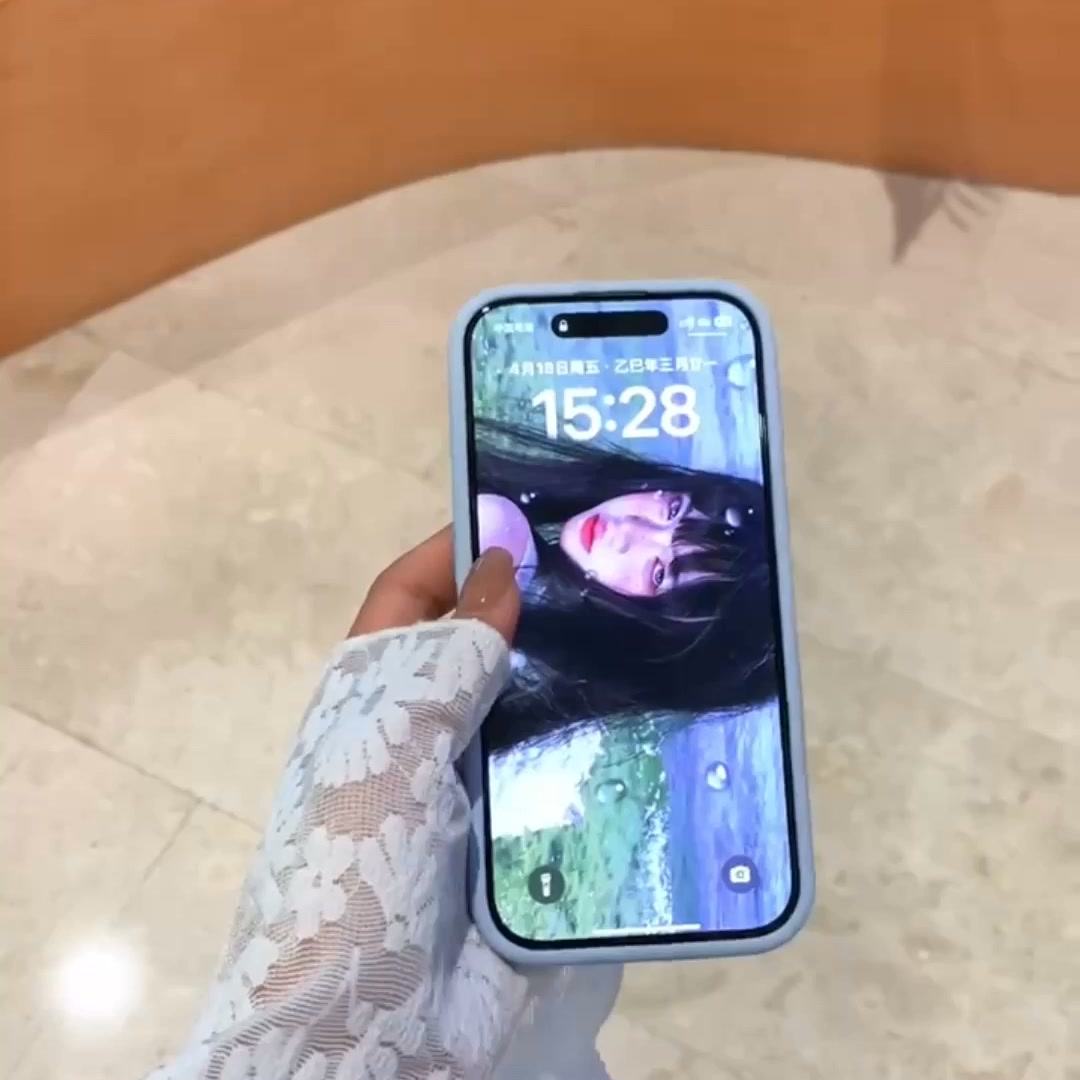 iPhone 18 Soap Silicone Case