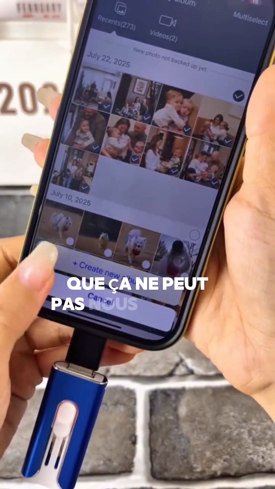 Des milliers d’utilisateurs de plus de 50 ans font confiance à SnapStick pour protéger leurs photos. Simple, fiable et rapide.