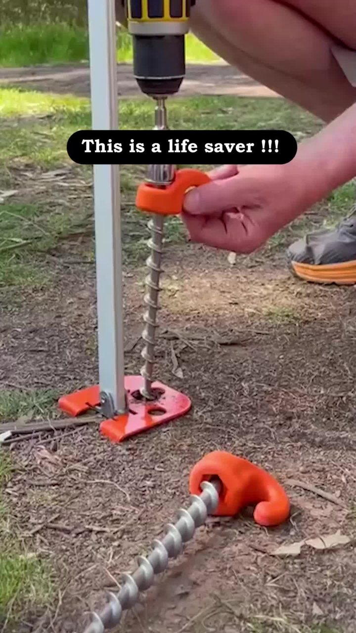 News - 8" Screw in Tent Stakes