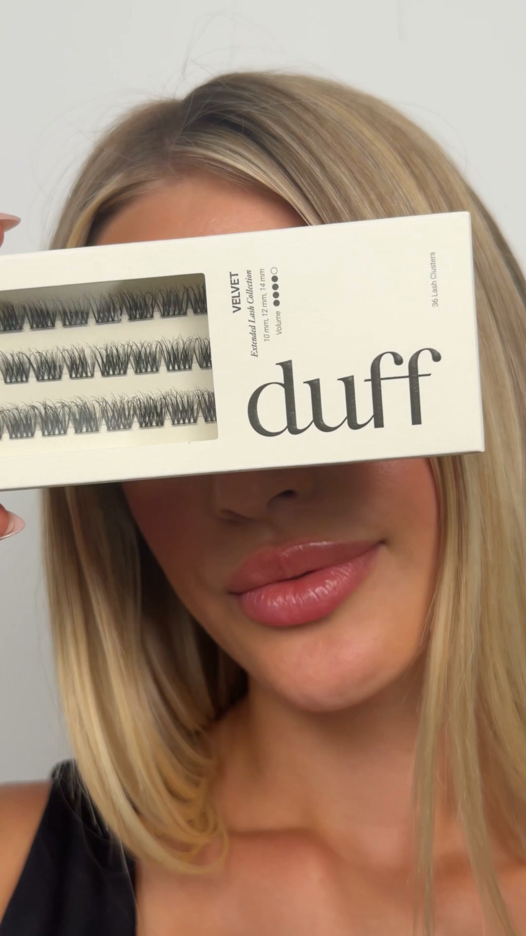 NYE EXTENDED LASHES