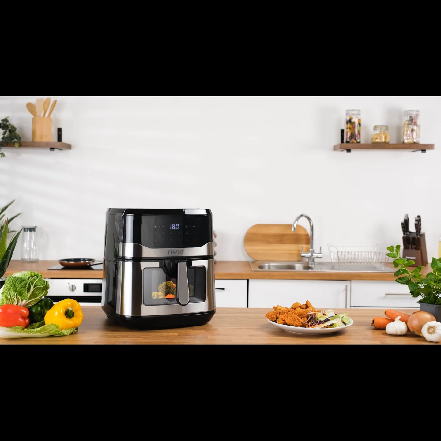 Nyxi 9.2L Single Basket Air Fryer — See It In Action