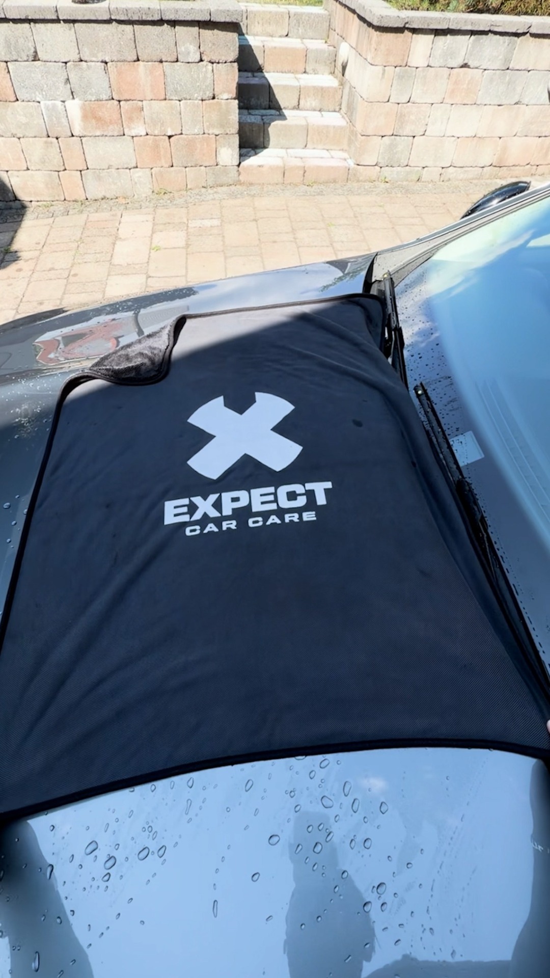 Water Repellent & Dry Without Streaks
