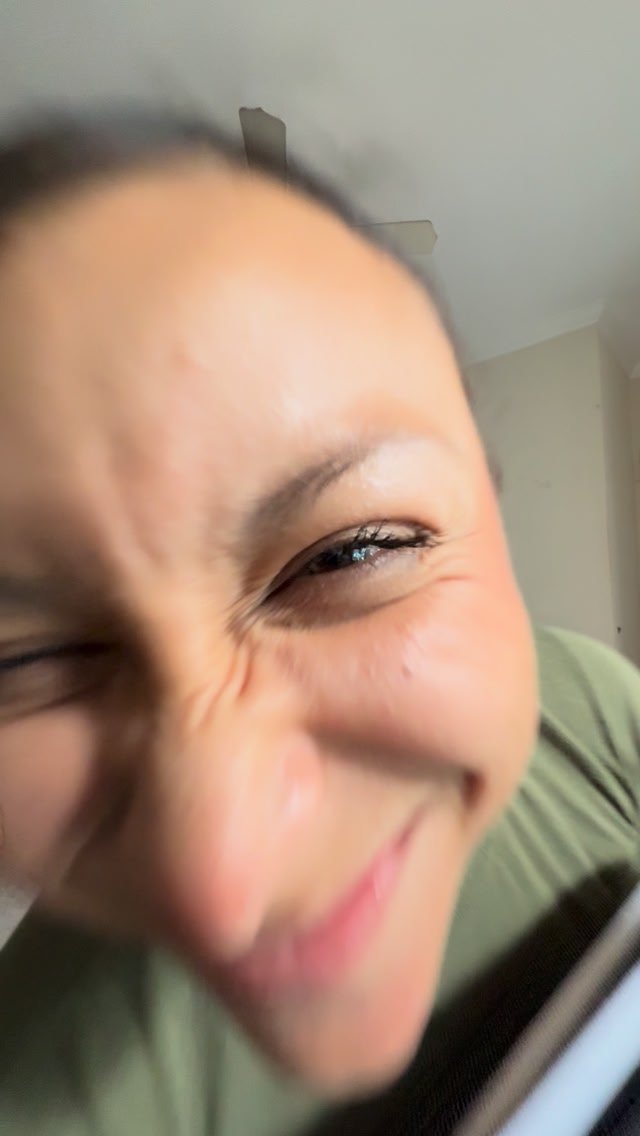 Anúncio de alla_bikinipro