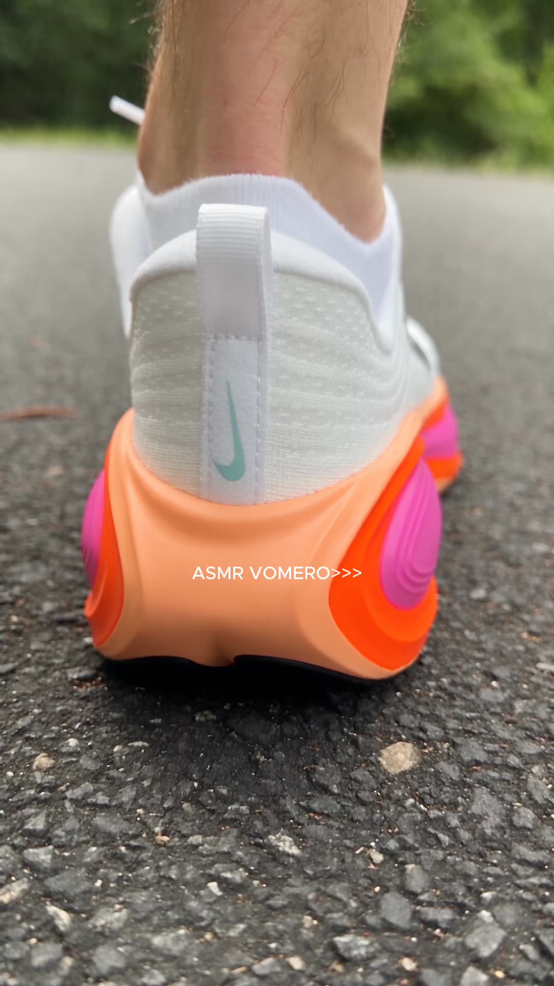 Summer 2026 Comfort Sneaker + 3 Free Socks