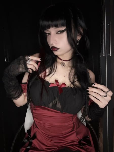 Vintage Sleepwear | Retro Nightgowns & Loungewear