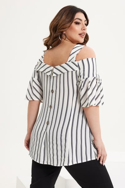€24.90 Μπλούζα Ριγέ Με Κουμπιά — DM Plus Size Creations