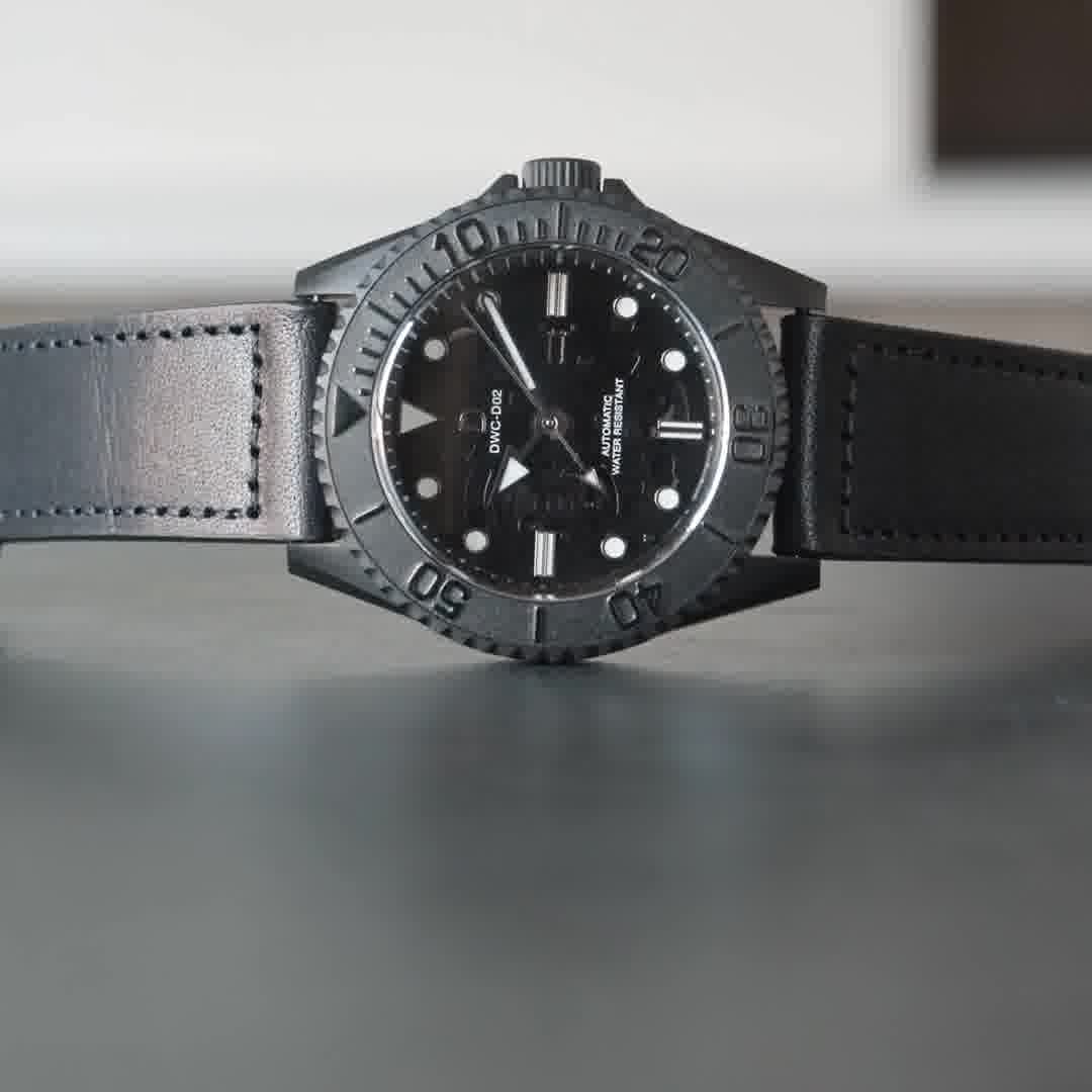 EONIQ Modern Straps -- Red