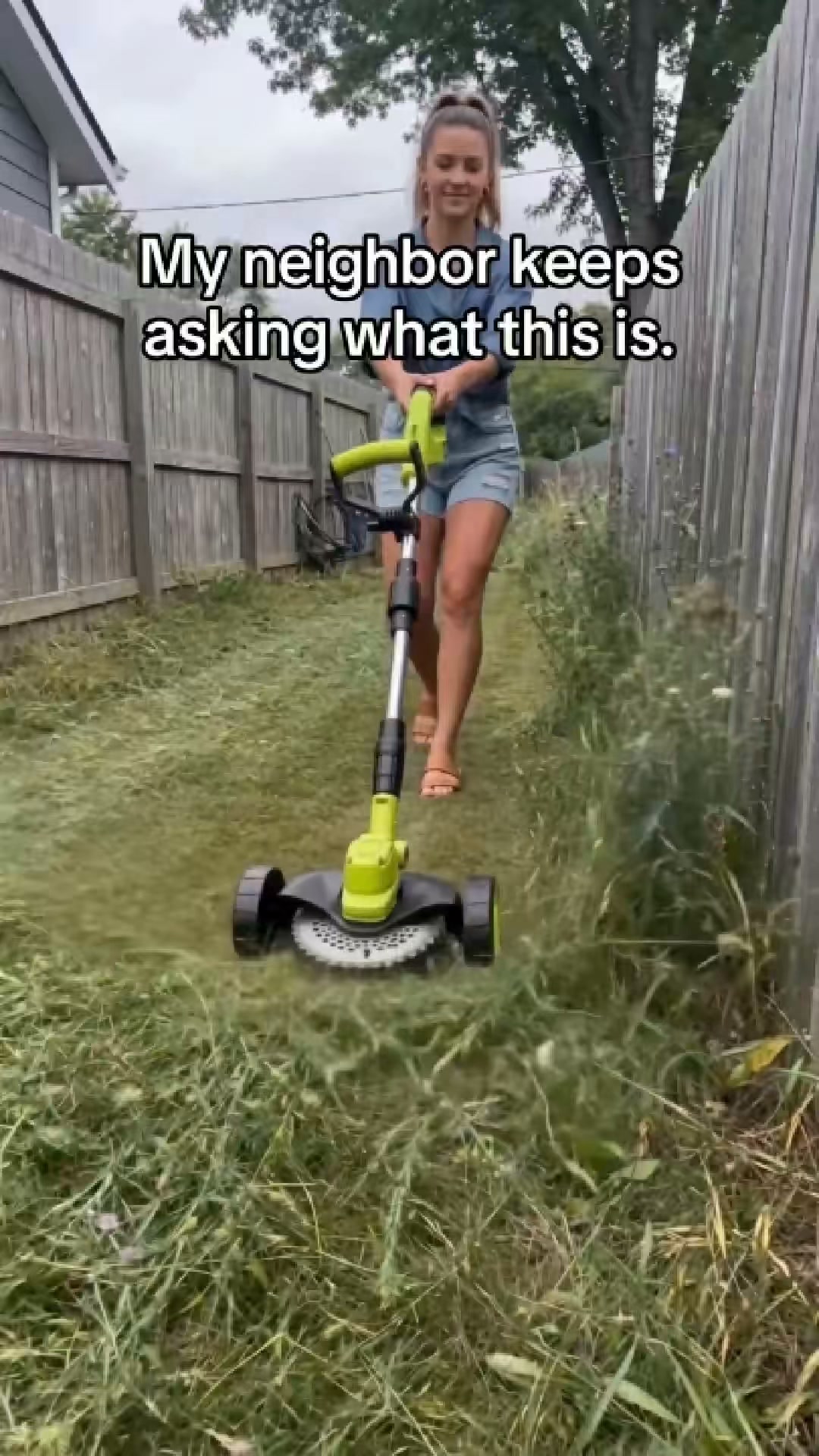3 blades. 1 trimmer. 60,000 RPM. 8 inches. 10 seconds to swap