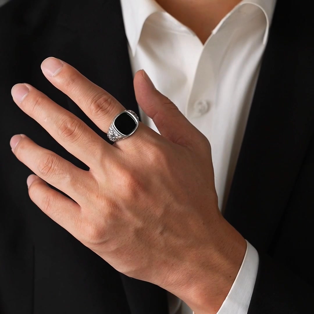 Fleur-De-Lis Black Onyx Signet Ring