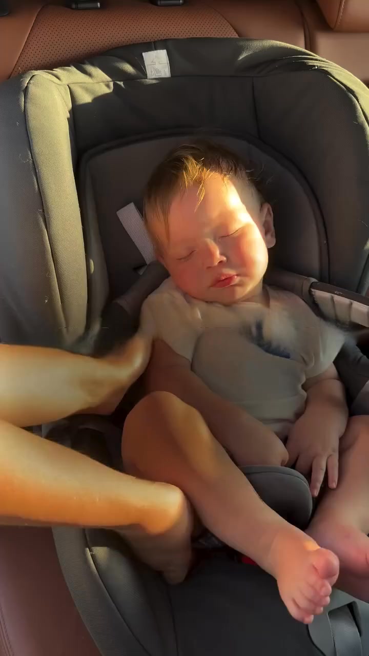 He's asleep. Don't wake him up again.