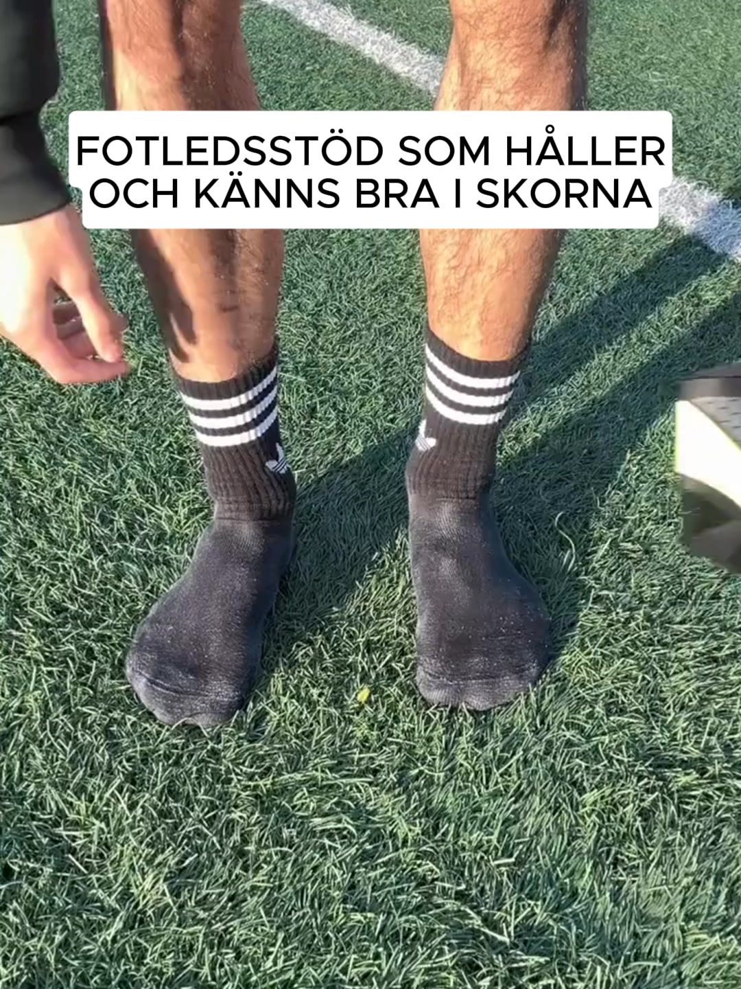 Håller fotleden stabil