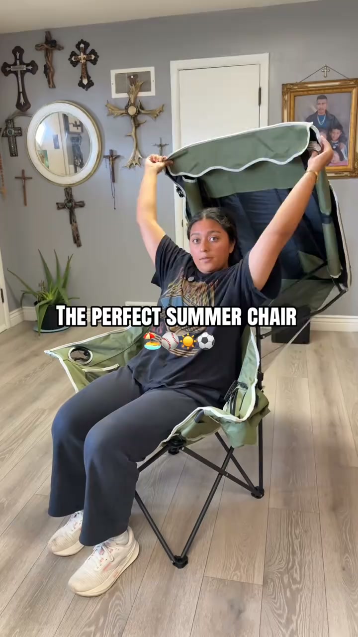 Your new favorite outdoor seat for two!