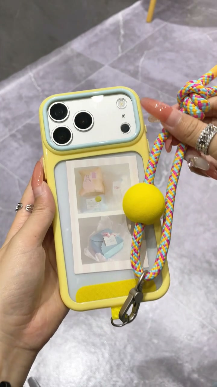 Your New Favorite Colorblock Case