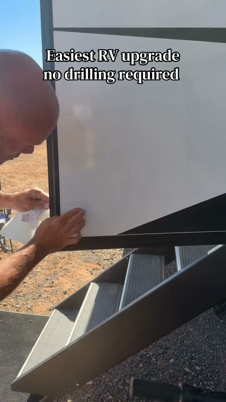 Magnetic Door Holder — No Drilling, Secure Hold!