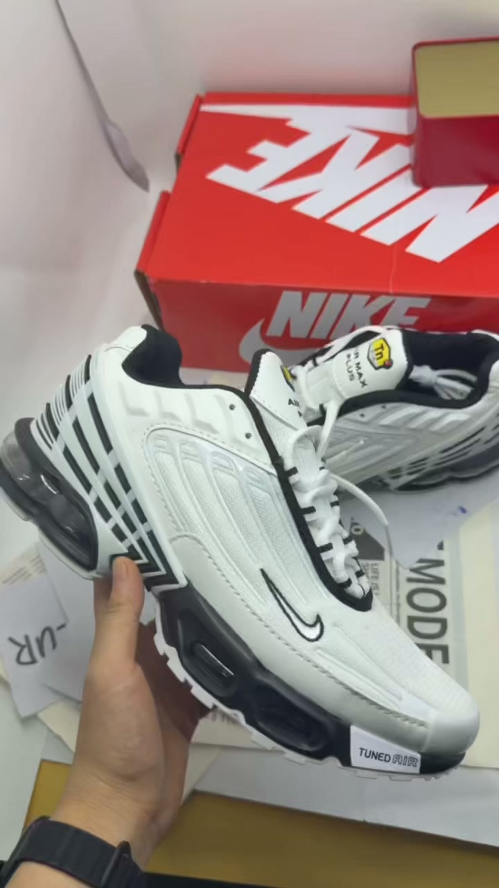 Sport DNA, Fashion Mindset