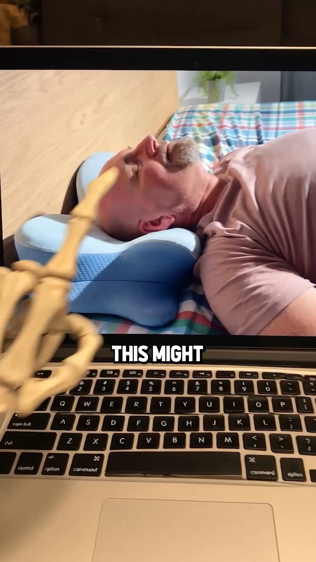 Wake Up Free From Neck Pain and Achy Shoulders