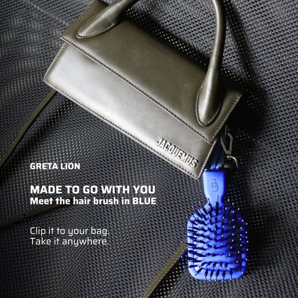 Hair brush "MINI BLUE"