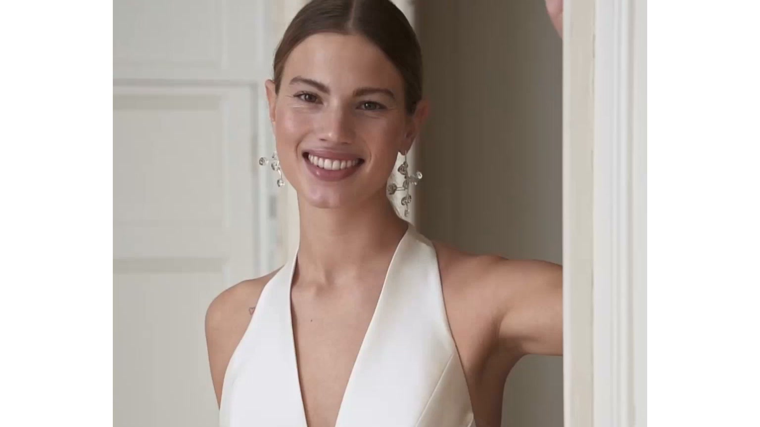 Made to measure wedding dresses