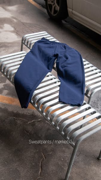 Sweatpants · 299 kr.