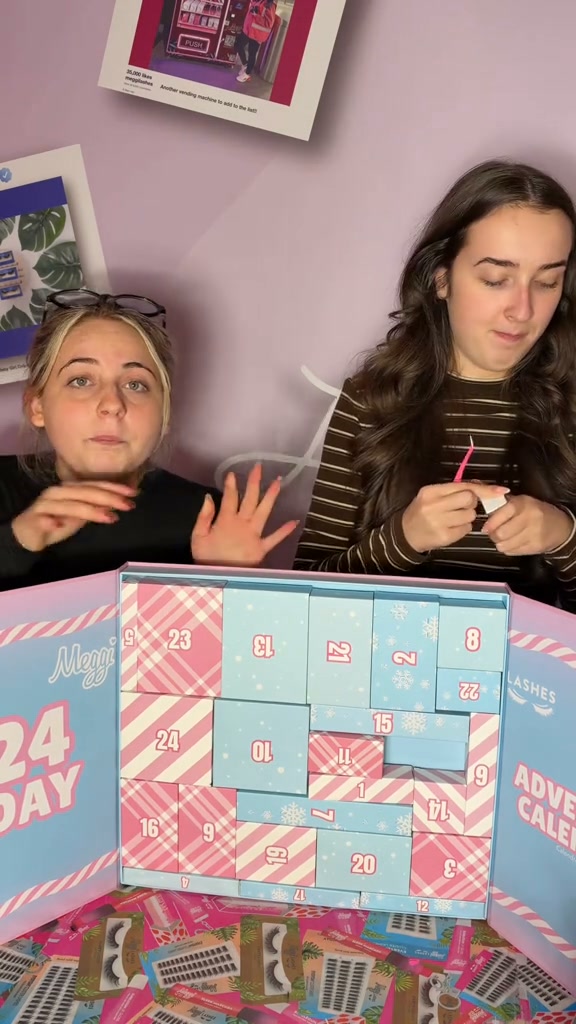 Meggi Lashes 24 Day Advent Calendar | Lash & Beauty Surprise Gift Set for Christmas