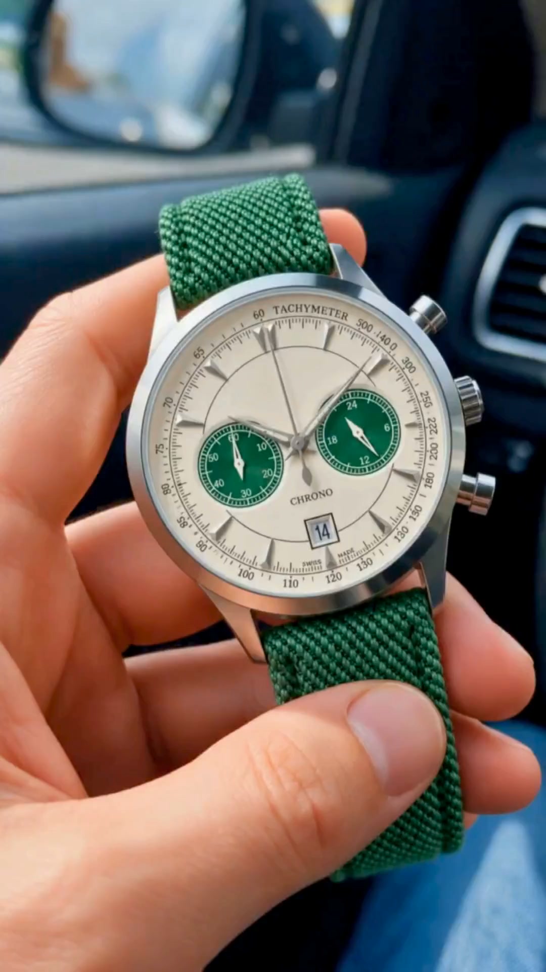 Real Customers Can't Stop Filming This Watch