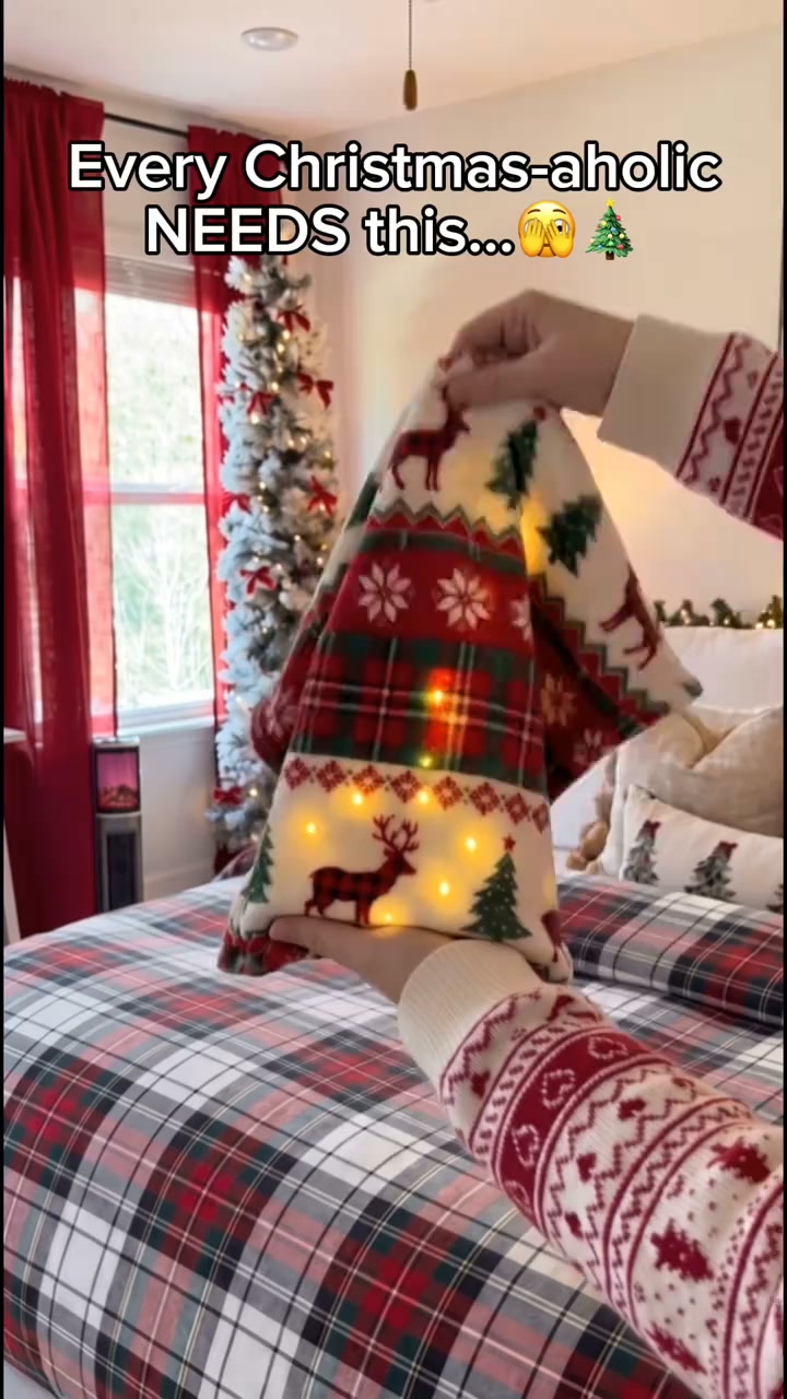 Christmas Pre‑Sale Live! Christmas Tree Projector
