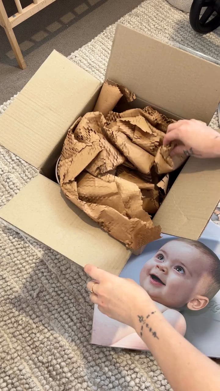 Anúncio de Shnuggle - Clever Baby Products
