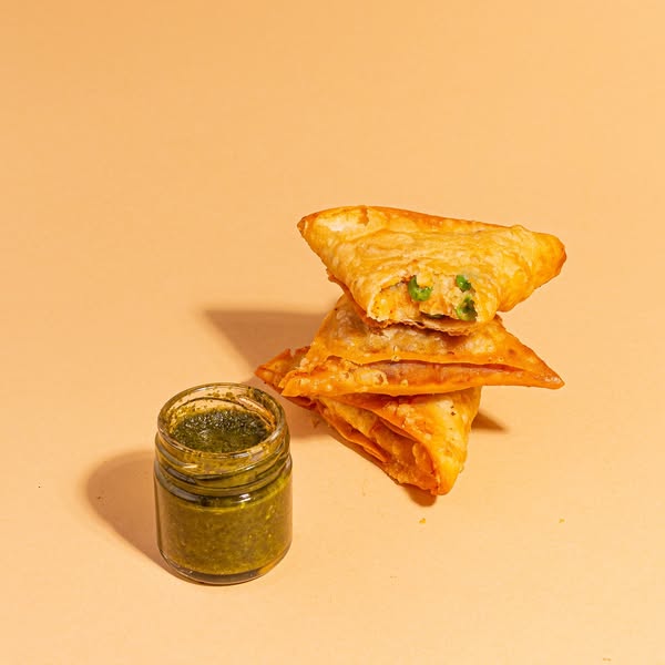 8 Samosas