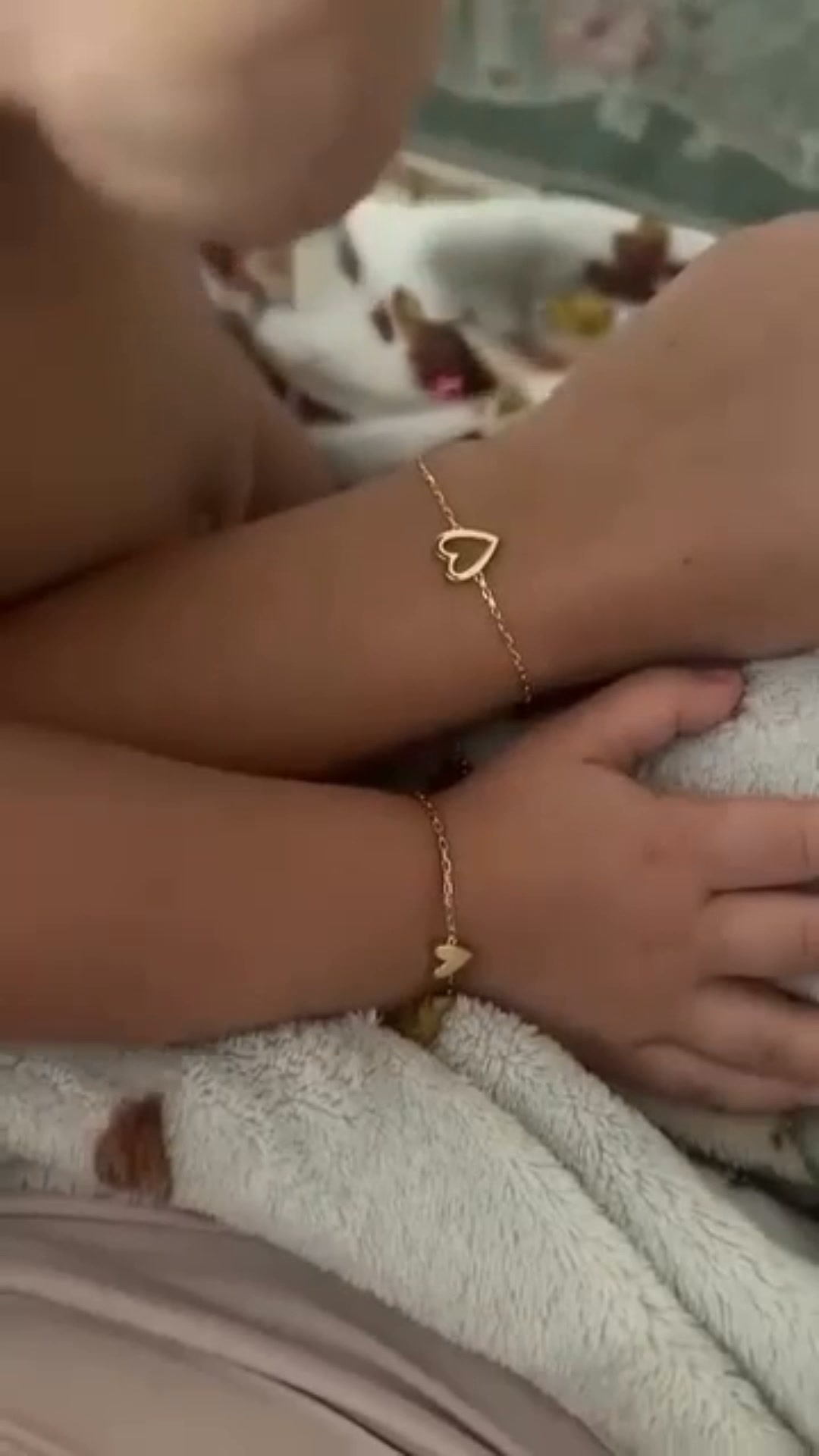 Love Bracelet Set – Matchende hjertearmbånd i 14K guldbelægning