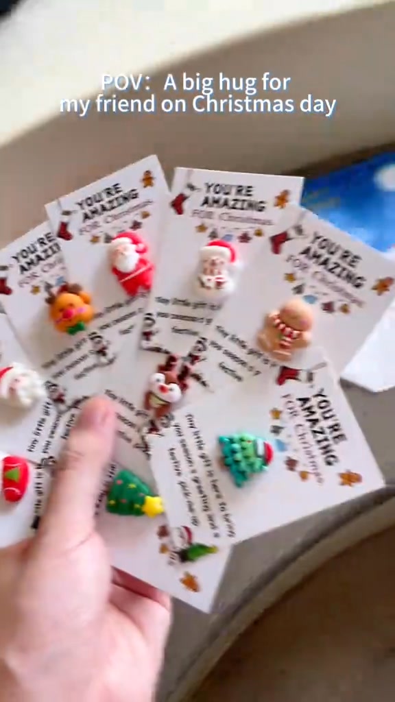10PCS Little Pocket Christmas Hug