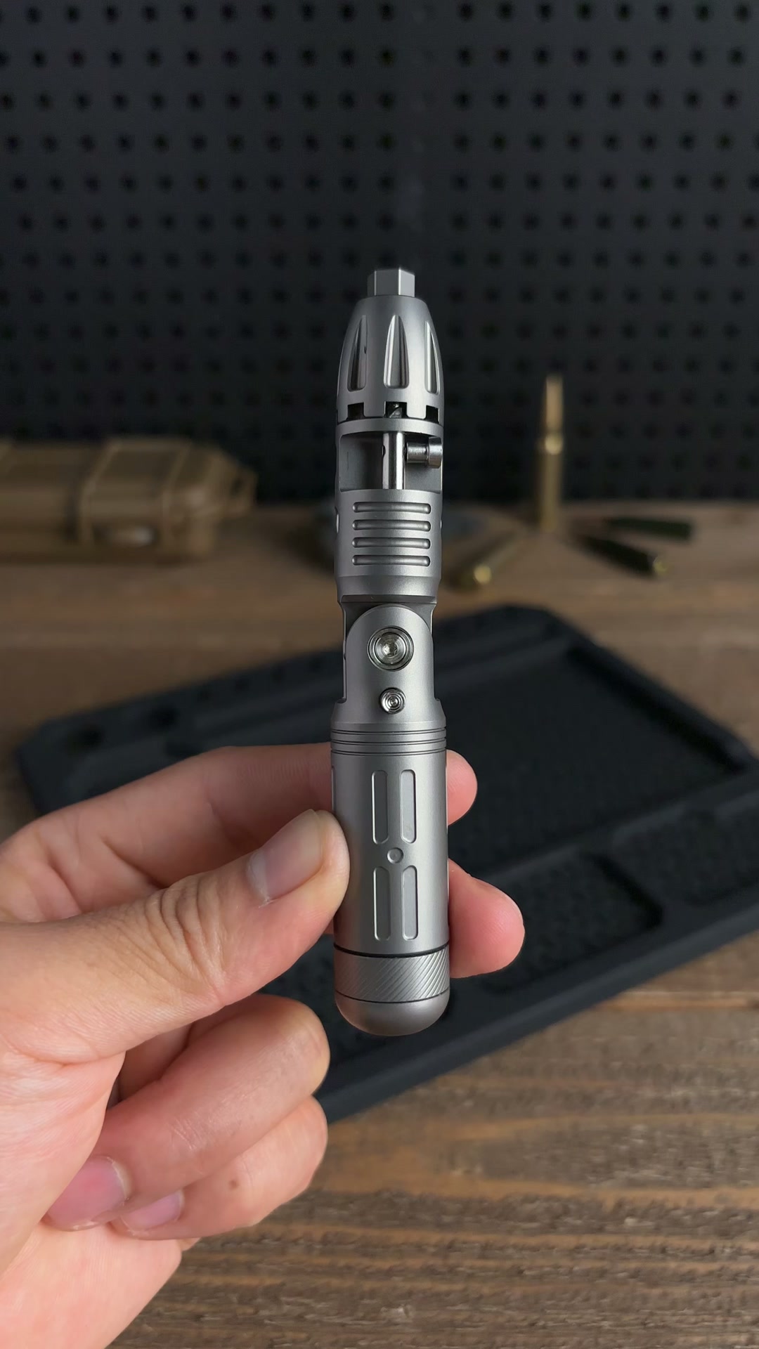 4-Angle Foldable Titanium Ratchet Screwdriver