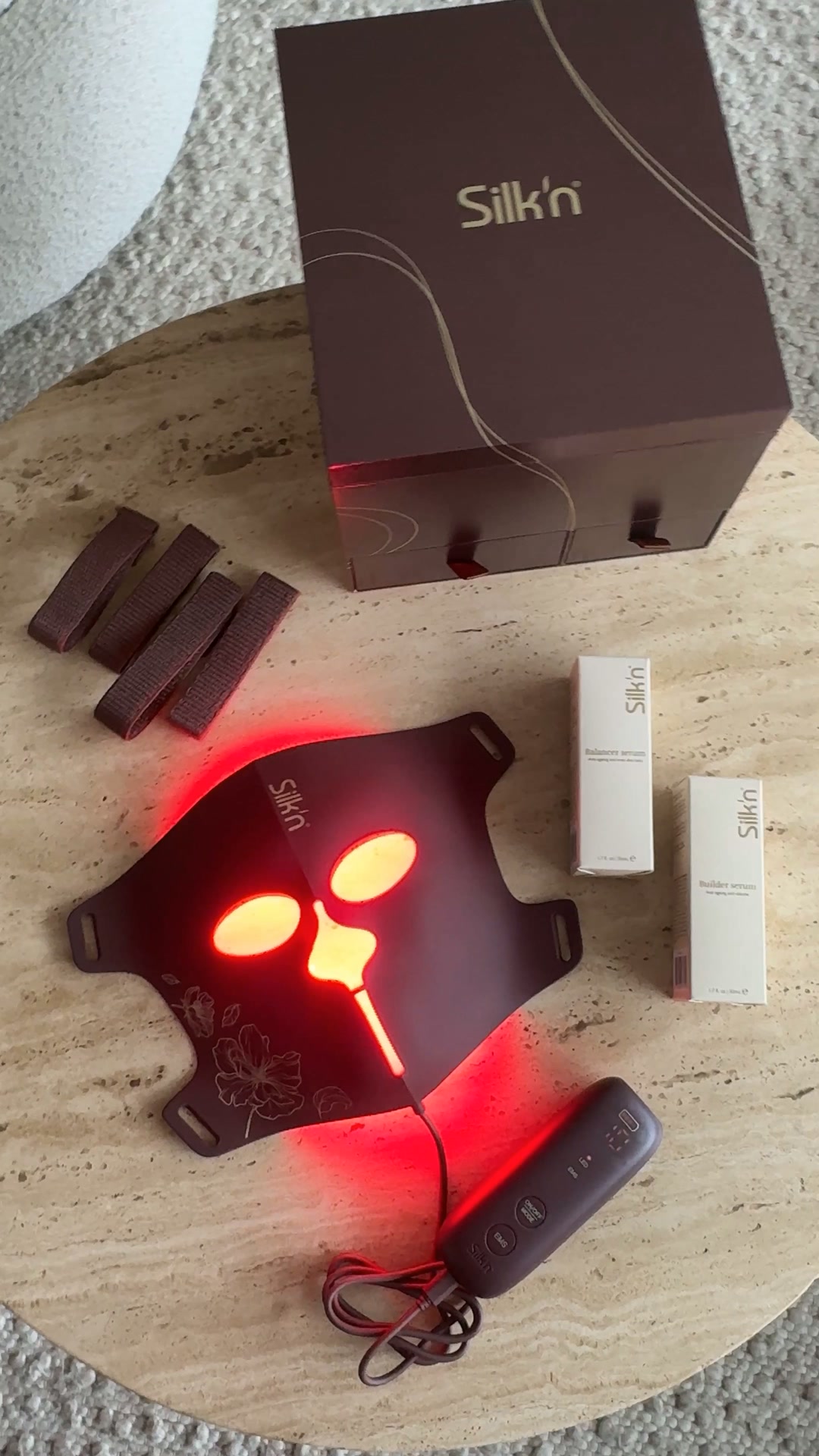 Silk'n LED EMS Face Mask Giftbox