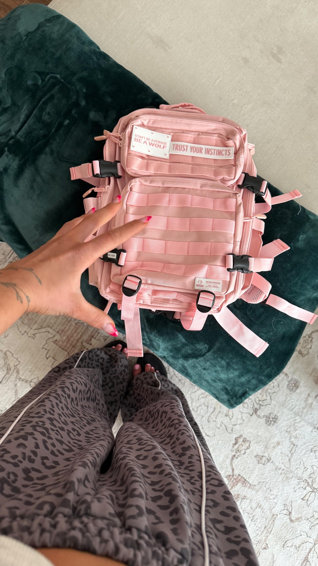 Anúncio de alla_bikinipro