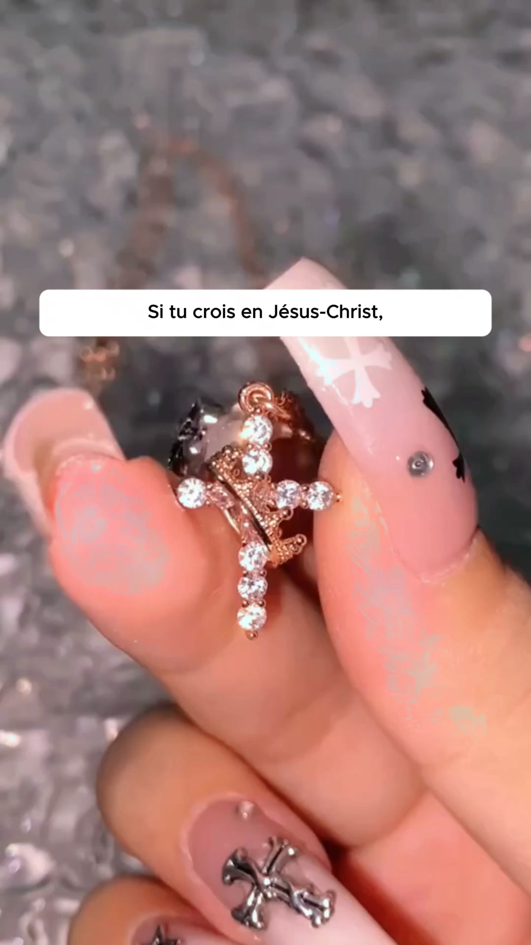 Ne manquez pas notre plus grande offre à ce jour : achetez-en 1, recevez-en 2 GRATUITS ! Les cadeaux parfaits.