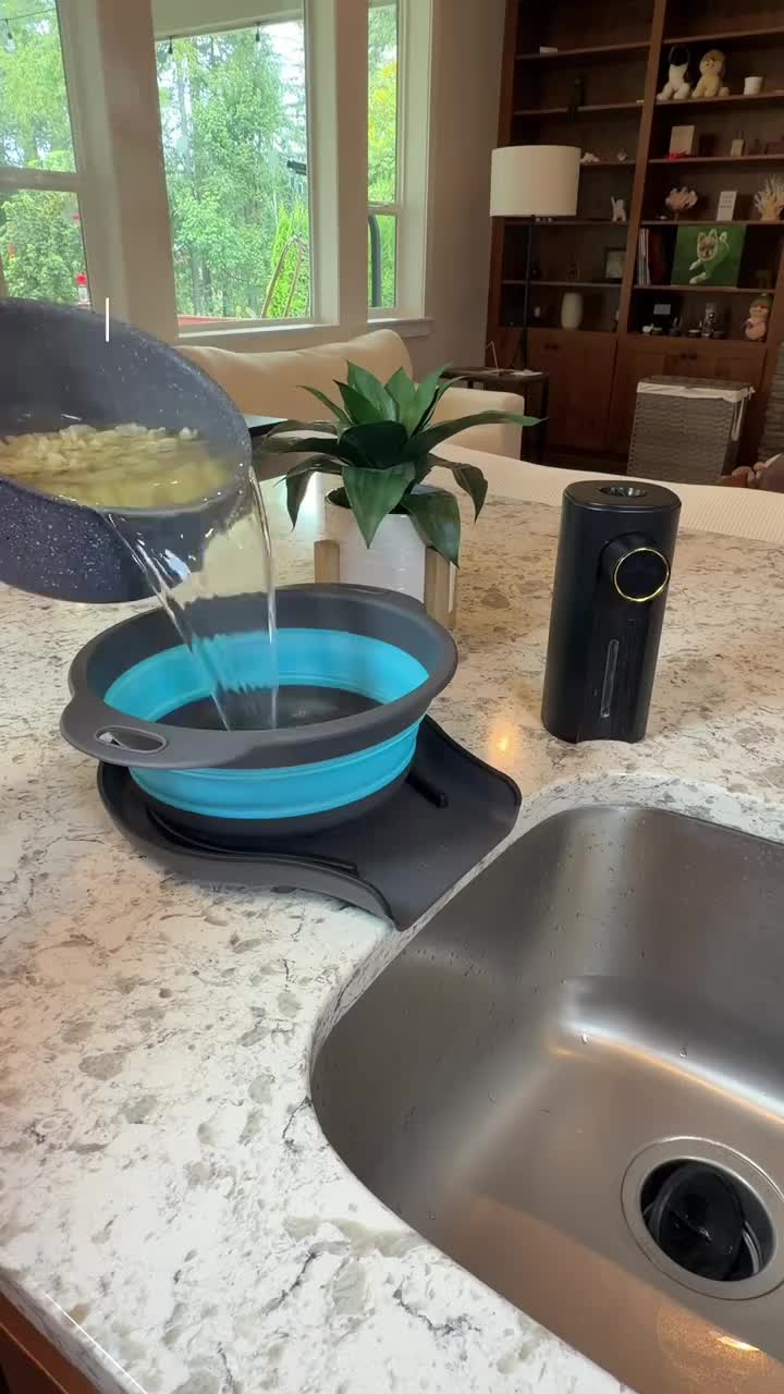 Sakerplus Collapsible Silicone Kitchen Strainer Set