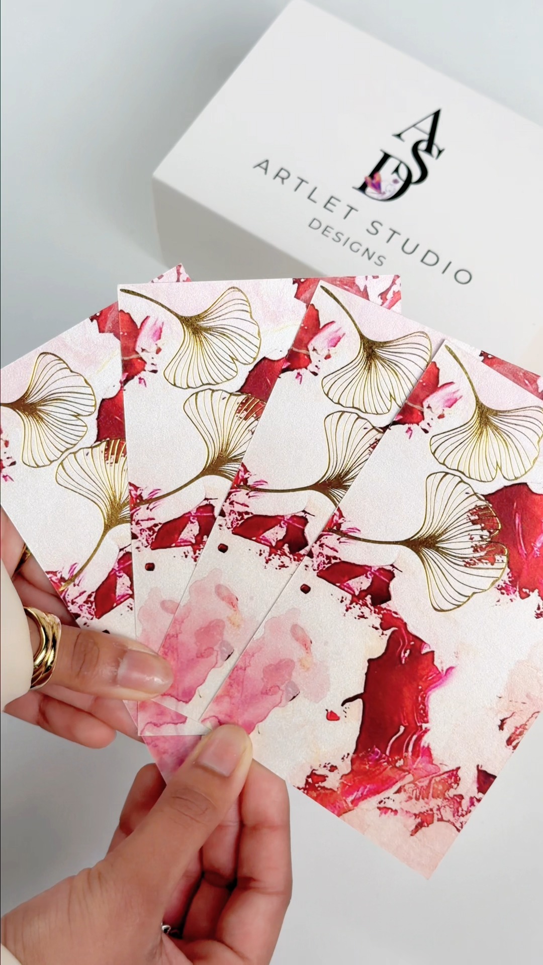 Anúncio de Artlet Studio Designs