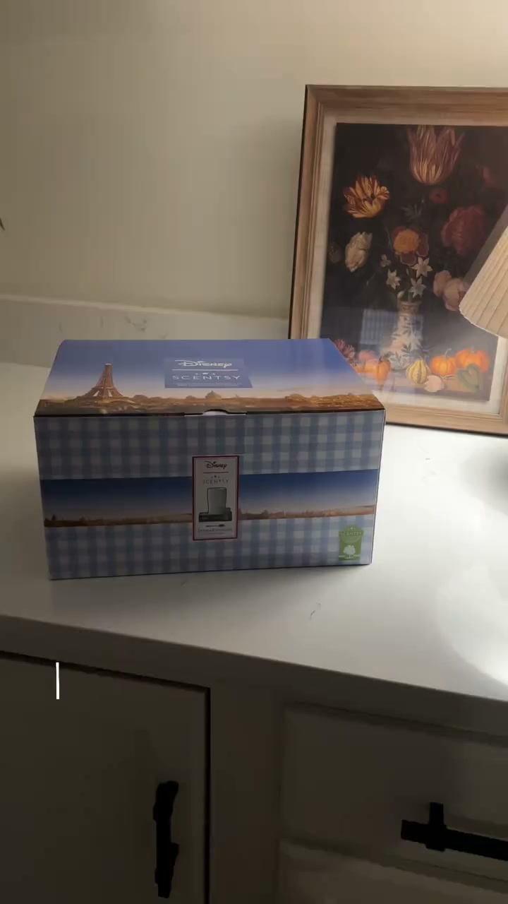 Remy Hidden Silhouette Warmer!