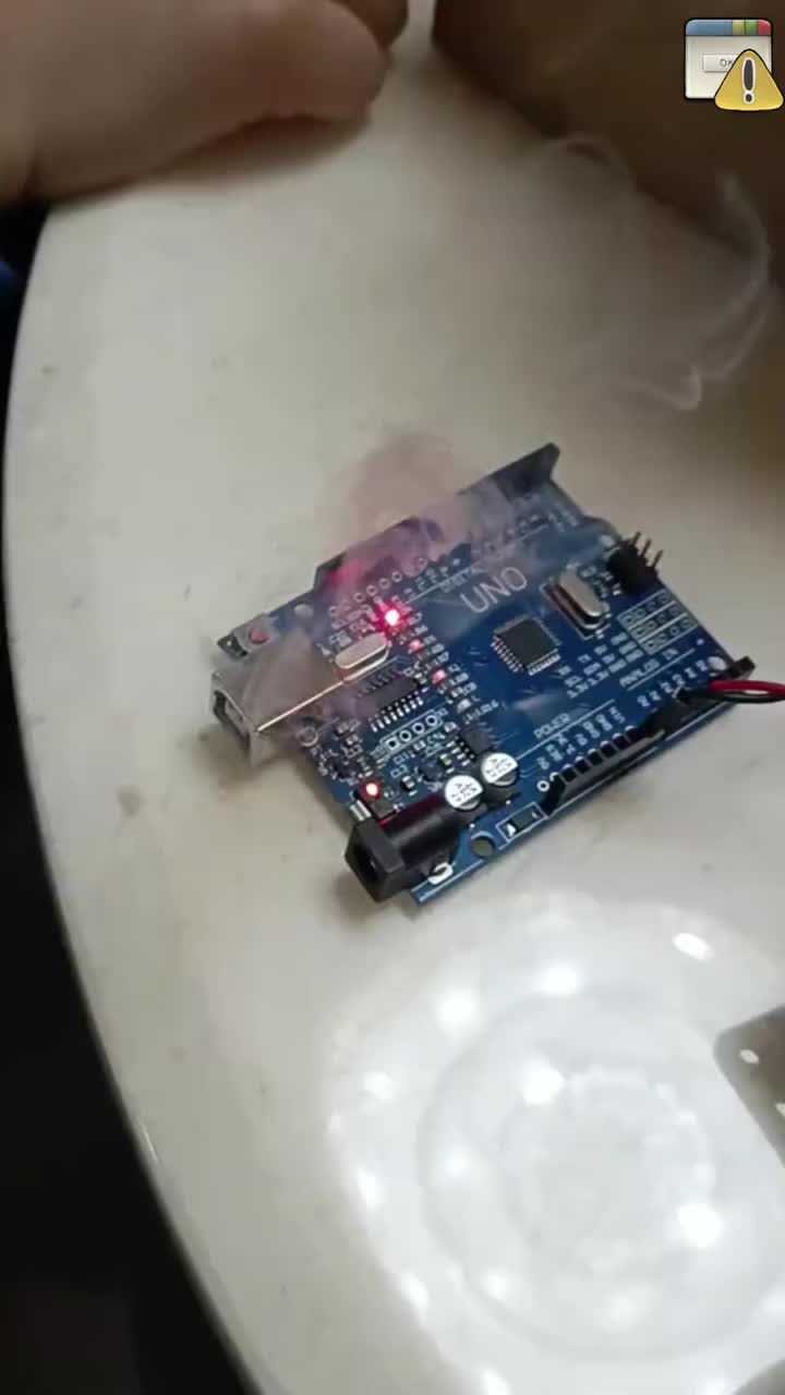 Capacitance and Inductance Tester