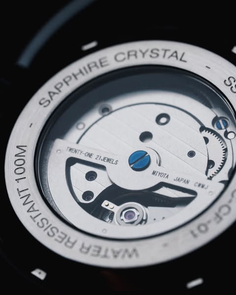 Anúncio de DIY Watch Club